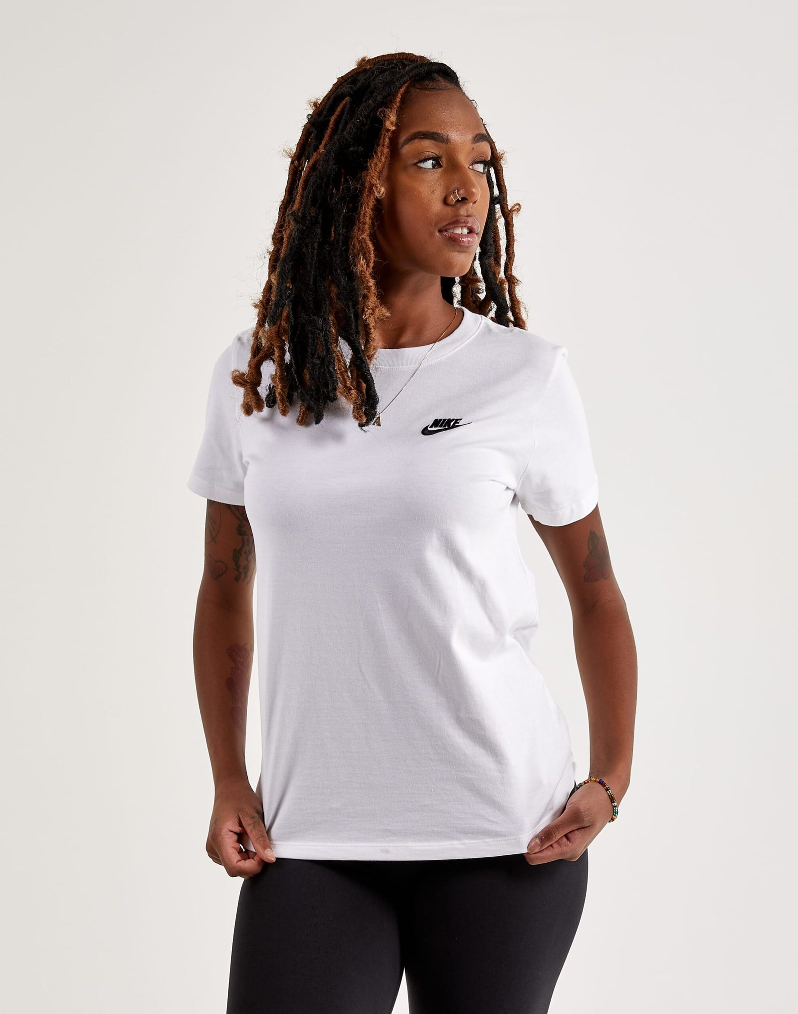 Nike-DN2393-100-W-061 Nike Club Tee - Image 1